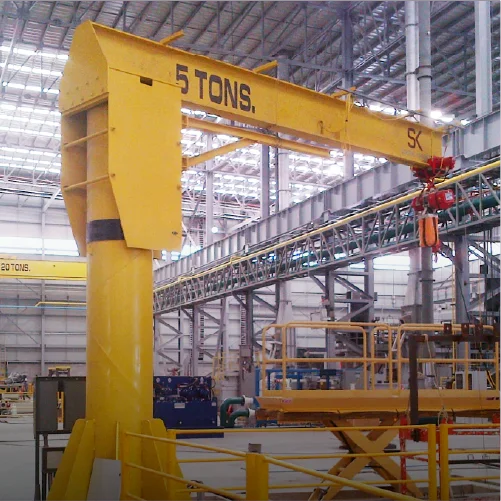 Grúa gantry fija de cinco toneladas dentro de una planta