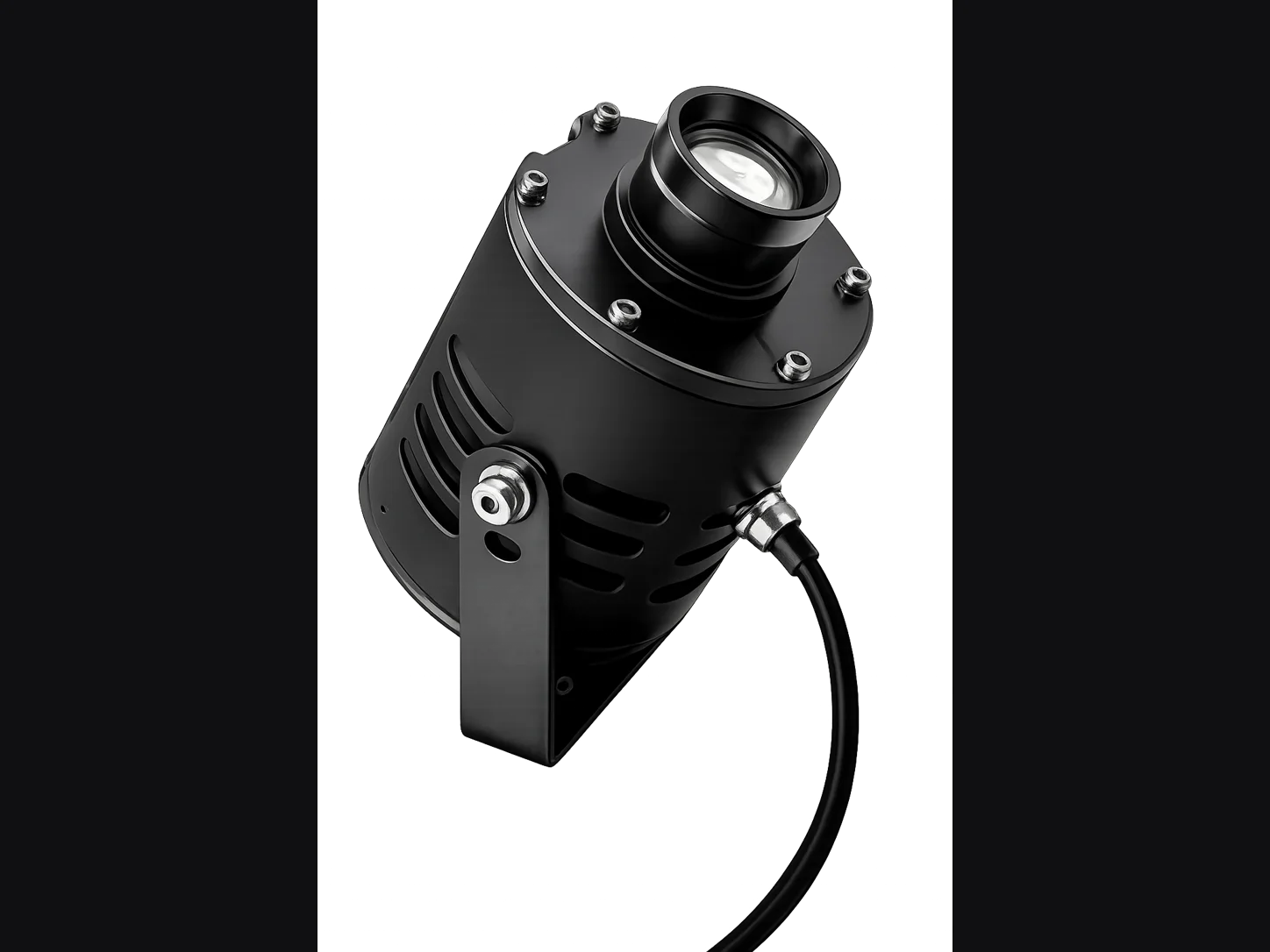 Proyector negro Strong Kranes para generar advertencias visuales alrededor de una grúa viajera
